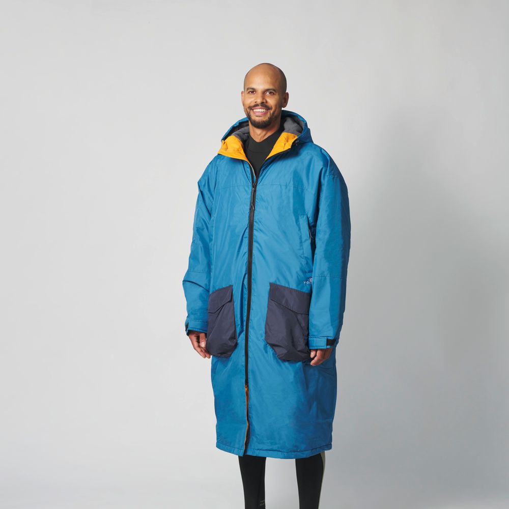 Changing Robe and Dry Coat Apparel VOITED ADVENTURE GMBH