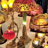 Verre d'art - Lampes style Gallé, verre gravé multicouches, Art Nouveau - TIEF