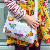 Loisirs créatifs pour enfant - besace papillons - EATSLEEPDOODLE