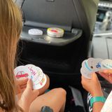 Jeux enfants - Jeu de cartes lavable « Roule ma poule » - Jouez, imaginez et partagez en famille - J'VAIS L'DIRE À MA MÈRE !