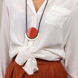 Bijoux - Horn and lacquer pendants - L INDOCHINEUR X RIVÊT