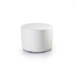 Tabourets - table ; cuir de vache ; écru ; D55-H40cm ; - KATRIN LEUZE -COLLECTION-