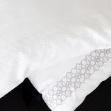 Bed linens - Vicenza - Embroidery Collection - MIA ZARROCCO - FINE LINENS