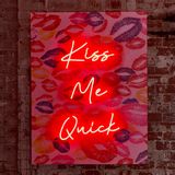 Appliques - Œuvre murale « Kiss Me Quick » - LED Néon - LOCOMOCEAN