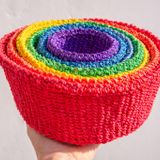Corbeilles - Ensemble de paniers en sisal arc-en-ciel par Hadithi Crafts - NEST
