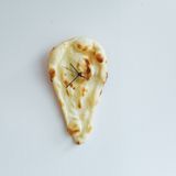 Horloges - NAAAAN time Flat : une horloge fabriquée avec du vrai pain naan - YUKIKO MORITA