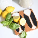 Decorative objects - Trivet - MONOCHROMIC CERAMIC