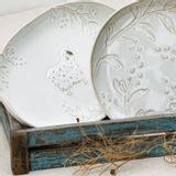 Everyday plates - Easter Farm. - SAPOTA LTD.