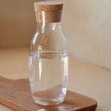 Carafes - Glass carafe 1.0 L w/ cork stopper - CASAFINA
