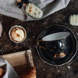 Tasses et mugs - Tasse avec soucoupe - Anima Gemella Nero - HILKE COLLECTION AB