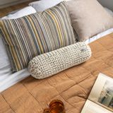 Coussins - Coussin à traversin tricoté à la main - ANZY HOME