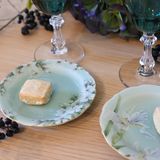 Tea and coffee accessories - Hand painted Japanese celadon round wave shaped small plate with Iris motif - YUKO KIKUCHI