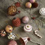 Christmas garlands and baubles - Hanging glas cone with velvet - MADAM STOLTZ
