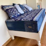 Bancs - Fauteuil Bench Jeans & Tissus Indonésien |Pièce unique | Produit éco-responsable - ATYPIKAL COLLECTION