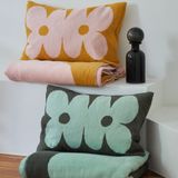 Couettes et oreillers - Housse de coussin DAISY à base de coton recyclé - LIV INTERIOR