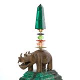 Sculptures, statuettes et miniatures - Rhino avec obélisque en malachite - DUPONT BERLIN