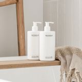Savons - Naturals Gel douche pour les mains et le corps - THE AROMATHERAPY CO.