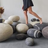 Coussins - Pouf ottoman, meuble en laine | set NOW - KATSU STONES