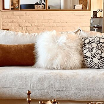 Icelandic sheepskin cushion | MAISON THURET | French leather - MAISON THURET
