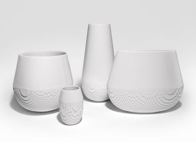 Vases - Collection de vases Evolution en porcelaine de Limoges - NON SANS RAISON PORCELAINE DE LIMOGES