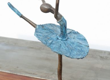 Sculptures, statuettes et miniatures - Sculpture ballerine en Bronze. - MOOGOO CREATIVE AFRICA