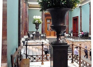 Flower pots - Roman urn - CAPITAL GARDEN PRODUCTS LTD