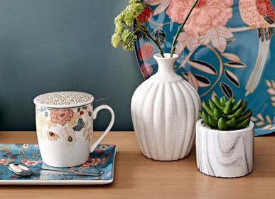 Vases - Vase and mug "Élégance végétale" - AMADEUS