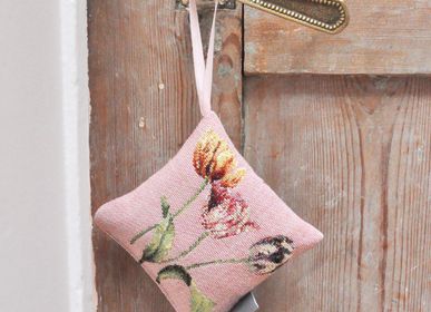 Fabric cushions - Mini Lavender scented cushion - ART DE LYS