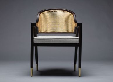 Chaises pour collectivités - Chaise de Salle à Manger Wormley en Bois de Sikomoro Noirci, Canne Naturelle et Détails en Laiton - DUISTT