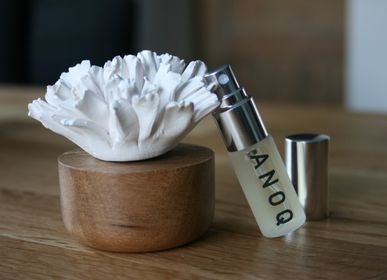 Ceramic - Home Perfume Diffuser Carnation - ANOQ