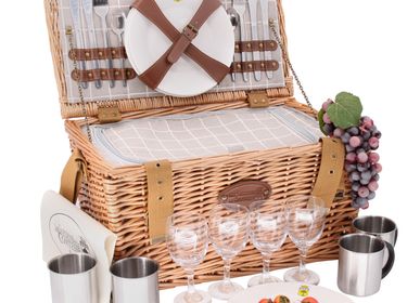 Outdoor space equipments - Collection of all equipped picnic baskets. - LES JARDINS DE LA COMTESSE