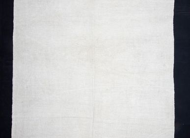 Classic carpets - HANDMADE WHITE CARPET - OLDNEWRUG