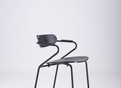 Armchairs - Linea chair - LIVONI SEDIE