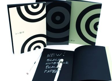 Cadeaux - Collection « ECHOS » - Carnets en papier noir A5 - PULP SHOP