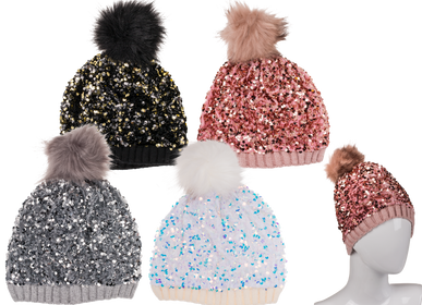 Chapeaux - Comfort cap with artifical fur pompom & sequins Glitter - OUT OF THE BLUE