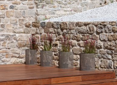 Floral decoration - ARENA planter - ISIMAR