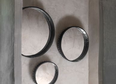 Mirrors - Miroirs en pneus recyclés  - TADÉ PAYS DU LEVANT
