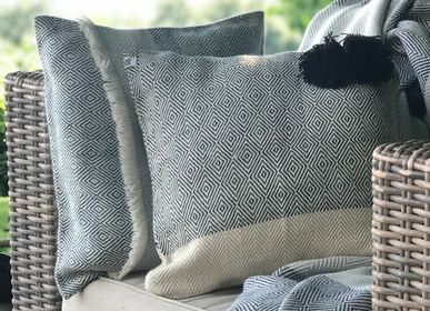Fabric cushions - Cushion Marea Black - T'RU SUSTAINABLE HANDMADE