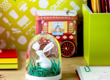 Stationery - Bunny in The Field Clips Holder: Stationery Everyday Houseware Eco Living Collection 100% recyclable. - QUALY DESIGN OFFICIAL