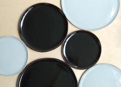 Trays - Japanese Porcelain Plate - METROCS