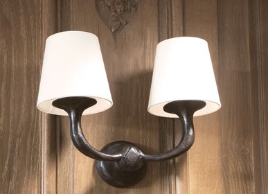 Hotel bedrooms - VICTOR Wall lamp - OBJET INSOLITE