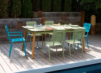Lawn armchairs - ALICANTE stacking armchair. - EZEÏS