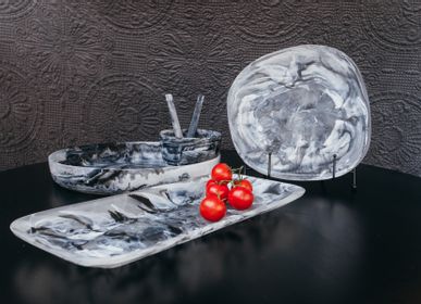 Design objects - Everyday_Large bowl_ Black  - A TABLE AFFAIR