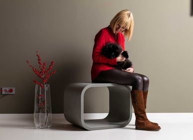 Stools for hospitalities & contracts - OPUS SOLO 1-Seater Concrete Bench / Sideboard / Table / Stool for indoor and outdoor use - CO33 EXKLUSIVE BETONMÖBEL