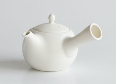 Ceramic - YUI Side handle Teapot - SALIU
