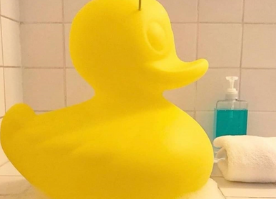 Luminaires pour enfant - FLOATING LAMP - THE DUCK DUCK LAMP S - YELLOW - GOODNIGHT LIGHT