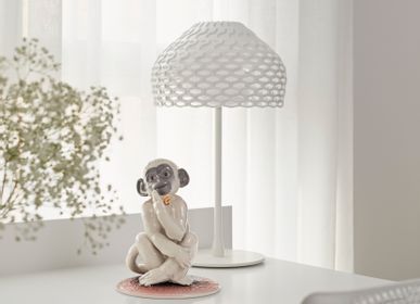 Sculptures, statuettes and miniatures - Little Monkey - Lladró Handmade Porcelain - LLADRÓ