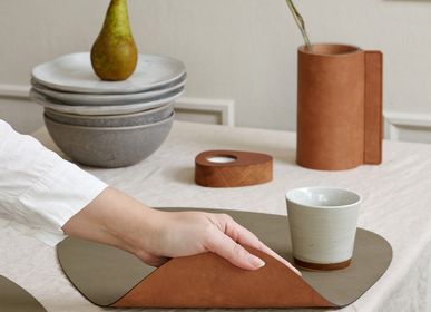 Design objects - TABLE MAT, reversible - LIND DNA