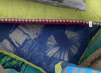 Fabric cushions - Flowers  cushion cover - TRACES OF ME