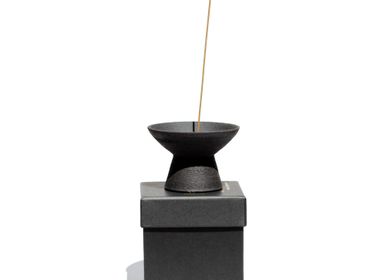 Ceramic - Raw Black Shibui Incense Holder - UME